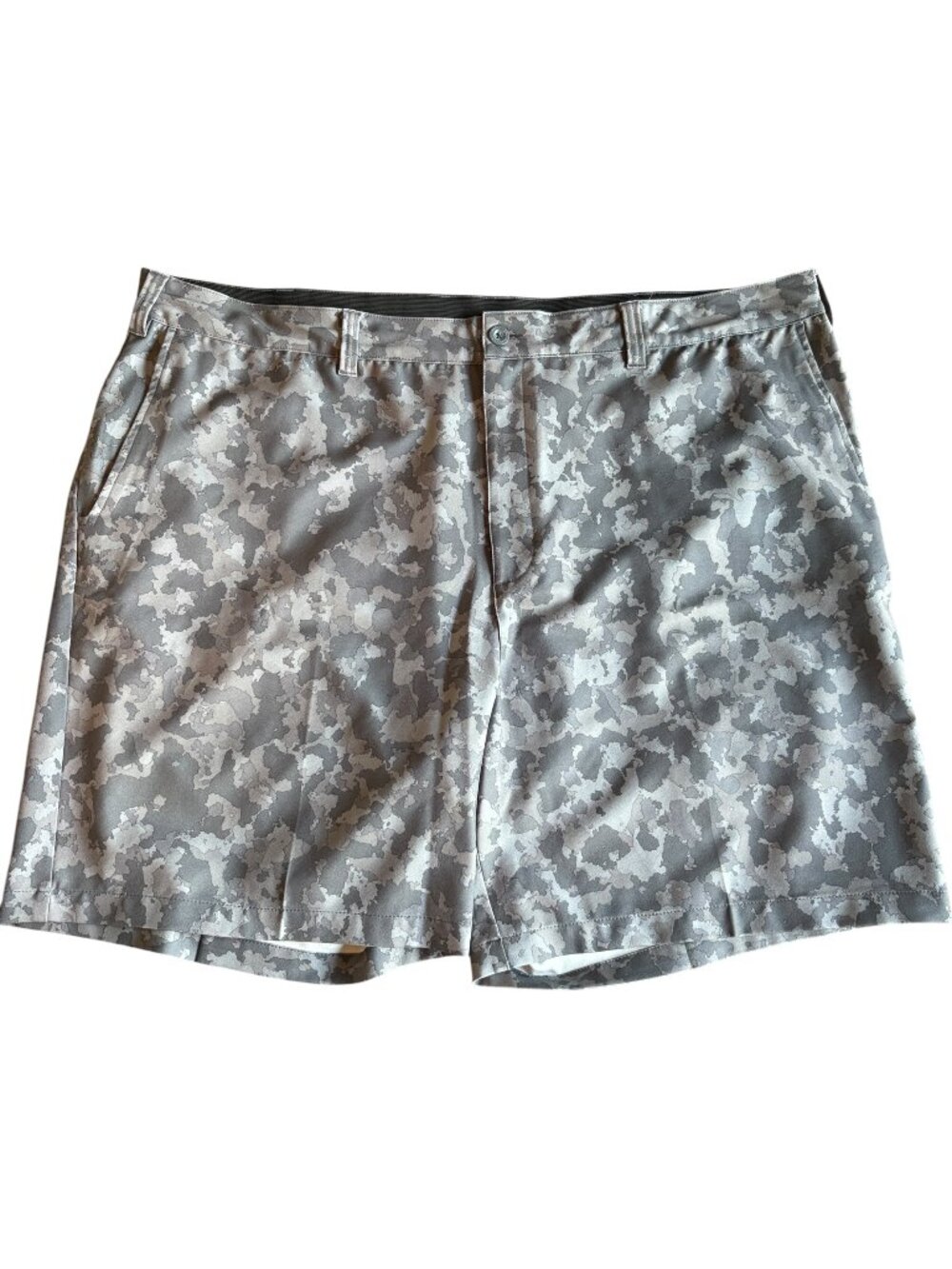Reebok Camo Golf Shorts Mens Size 54 Flat Front Gray